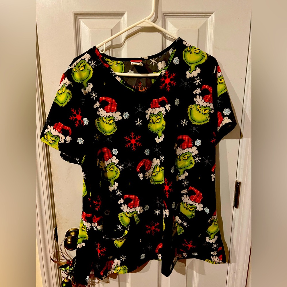 Dr Suess Grinch scrub top